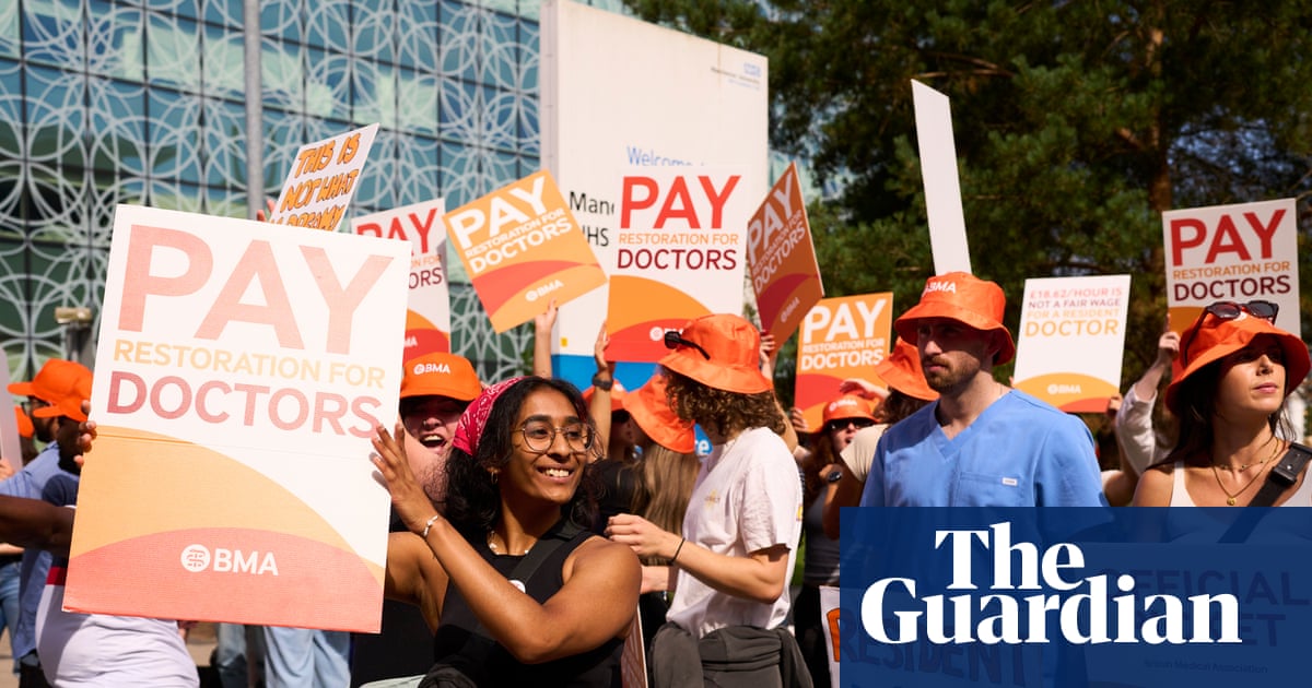 Wes Streeting ‘thought he had struck deal to halt strike by doctors’