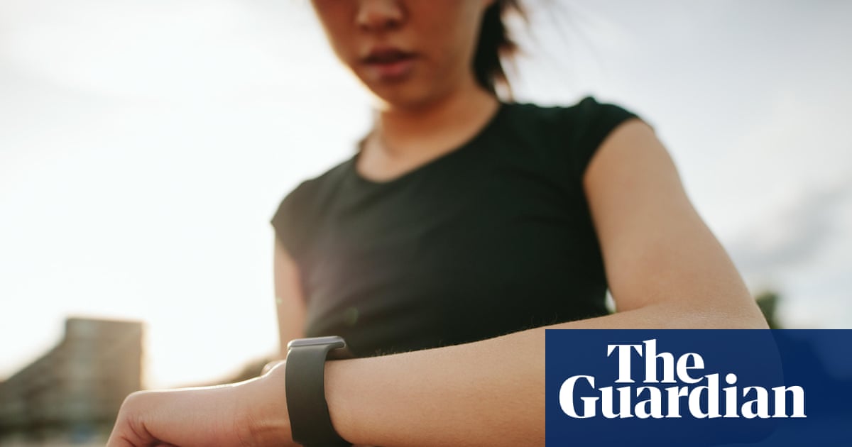 Smartwatches offer little insight into stress levels, researchers find